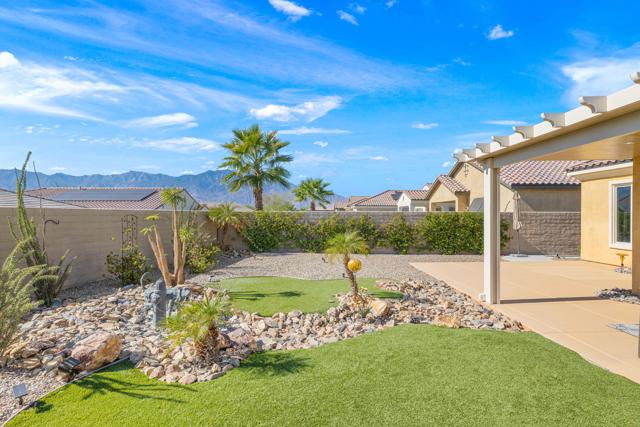 25 Pinot Noir, Rancho Mirage CA: https://media.crmls.org/mediaz/f5b0cd4e-56b4-46f4-8121-029d2c075db7.jpg