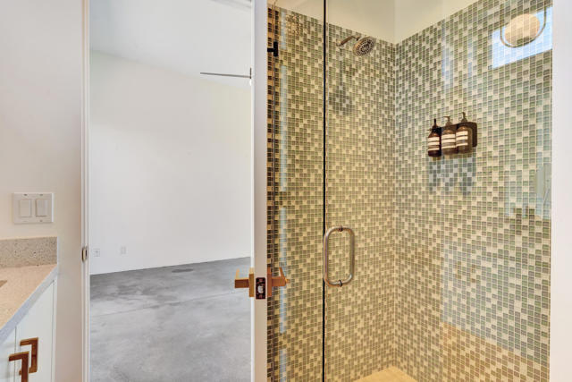 2703 Alexander Club Drive, Palm Springs CA: https://media.crmls.org/mediaz/f5b2f7c6-06cd-41b0-a77a-a5d4bade6a5f.jpg