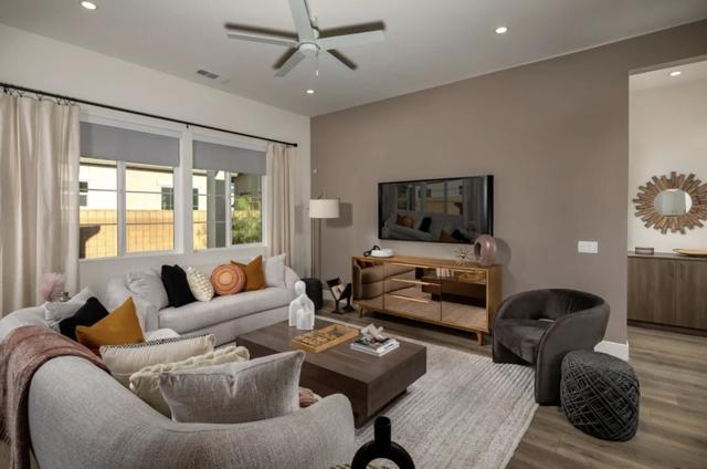 79136 Acacia Way, La Quinta CA: https://media.crmls.org/mediaz/f5b3afe9-c4fe-41c3-a268-e0a5b187af7d.jpg