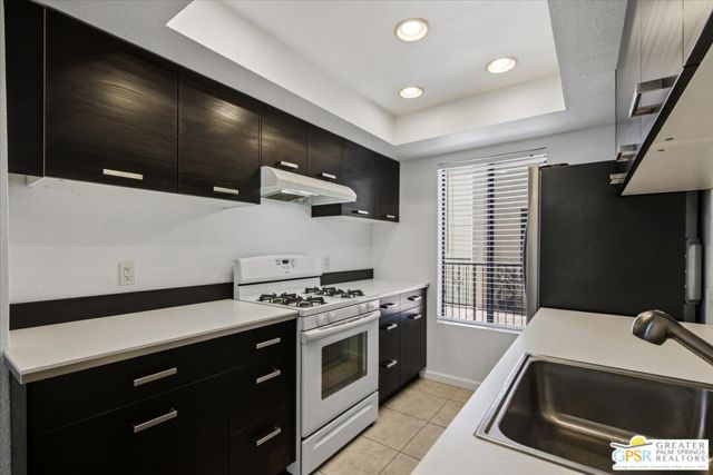 2170 S Palm Canyon Drive #28, Palm Springs, CA 92264