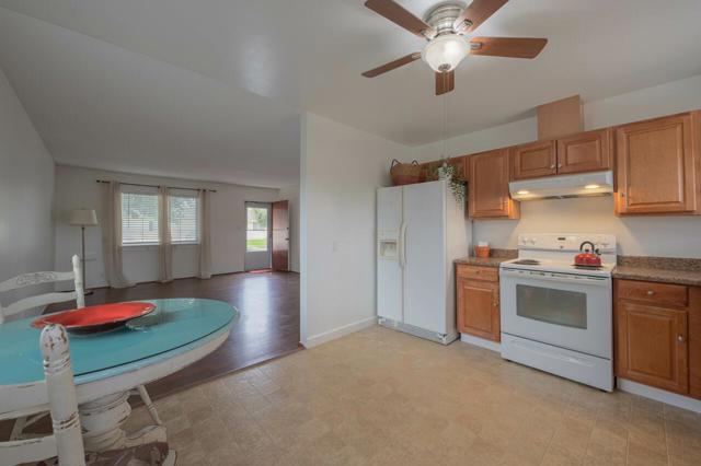 0 University Avenue, Salinas CA: https://media.crmls.org/mediaz/f5b54d10-1e93-44b8-aca2-b81e953770a1.jpg