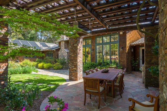 45 Bear Gulch Drive, Portola Valley CA: https://media.crmls.org/mediaz/f5b75428-a2f9-4b4d-a176-d099ad62e6c7.jpg