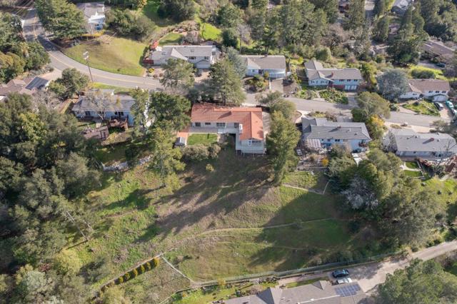 79 Muth Drive, Orinda CA: https://media.crmls.org/mediaz/f5b7b243-2a54-43c8-8576-42736f4964f4.jpg
