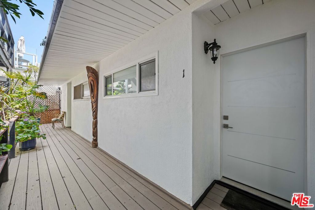 MLS #26875773 image #25