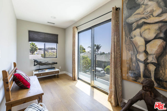1226 Stone Street, Los Angeles CA: https://media.crmls.org/mediaz/f5b903e6-2459-418c-b4d4-2f5f032bed78.jpg