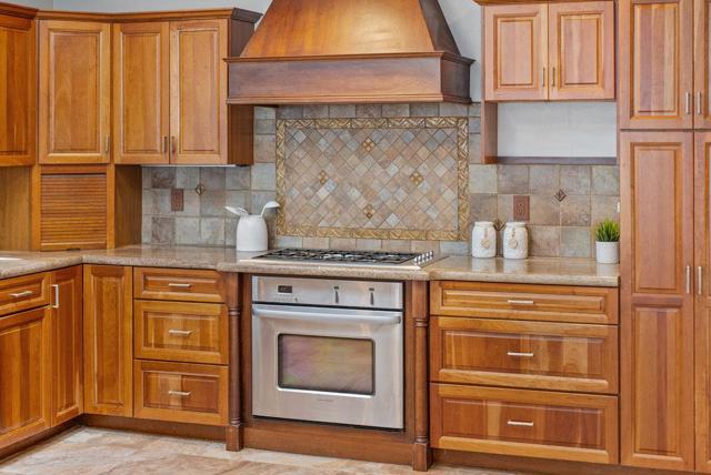 405 Esmeralda Drive, Santa Cruz CA: https://media.crmls.org/mediaz/f5ba149e-2b82-468d-a89a-c4b27fea5039.jpg
