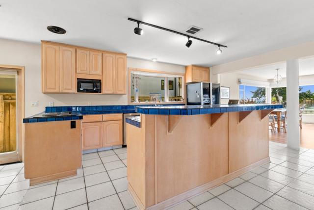 102 32nd Avenue, Santa Cruz CA: https://media.crmls.org/mediaz/f5ba6c2d-ddb4-4001-8c9a-6cd359e12662.jpg