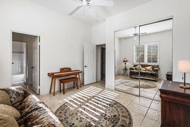 77 Clavel Court, Palm Desert CA: https://media.crmls.org/mediaz/f5bb29a2-a595-4807-9621-096ea5267198.jpg