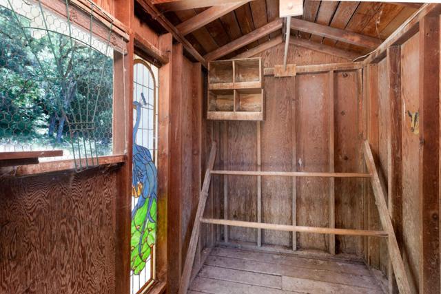 16400 Highway 9, Boulder Creek CA: https://media.crmls.org/mediaz/f5bcf9b0-4a59-4ee9-8584-14212e042755.jpg