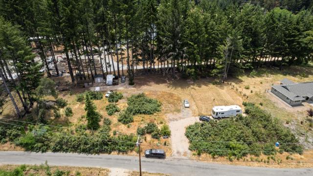 60 Braemoor Drive, Santa Cruz CA: https://media.crmls.org/mediaz/f5bd4543-d5a9-43ed-b81e-e95ba0461b64.jpg