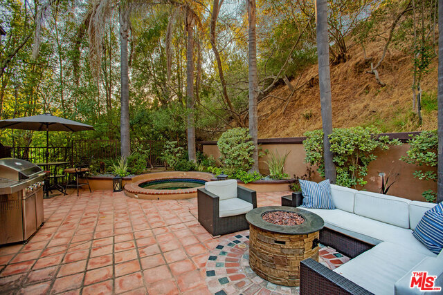 2 Bed Home for Sale in Beverly Hills, California