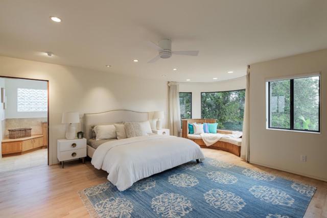 14300 Saddle Mountain Drive, Los Altos Hills CA: https://media.crmls.org/mediaz/f5c3244e-a66f-45f7-b916-3562f2941ded.jpg