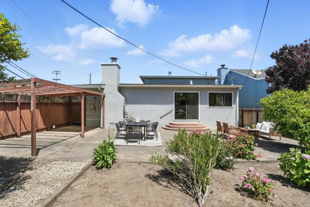 381 Granada Drive, South San Francisco CA: https://media.crmls.org/mediaz/f5c35e9e-8e89-4226-a277-0613c52c75cd.jpg