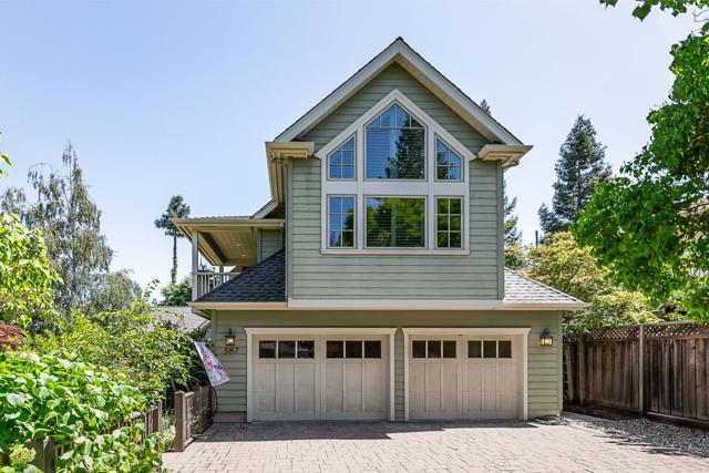 587 Sequoia Avenue, Redwood City CA: https://media.crmls.org/mediaz/f5c5ce9a-2a26-4dec-9781-2d660a3aa0a0.jpg