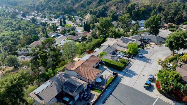 5608 Mill Peak Rd, San Diego CA: https://media.crmls.org/mediaz/f5c61465-bdba-4863-9413-6406efa71e9b.jpg
