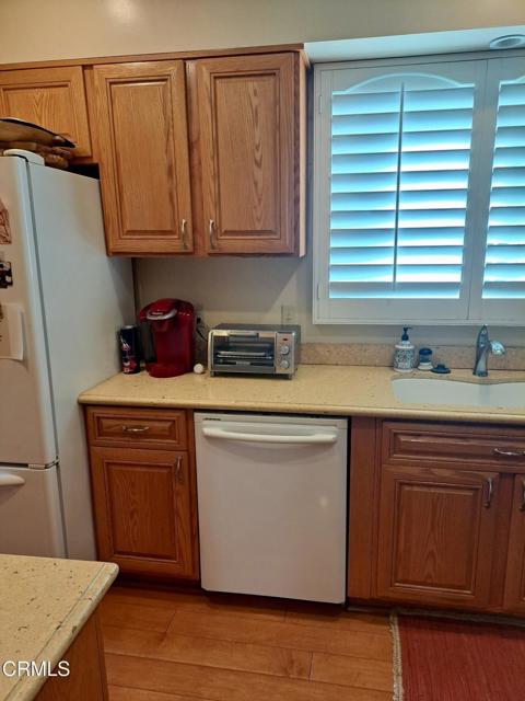 208 N Primrose Avenue, Alhambra CA: https://media.crmls.org/mediaz/f5c656a2-2b7a-4d12-8bfd-01c541aae998.jpg