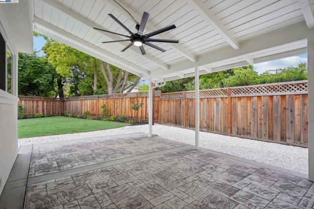 5169 Lillian Ct, Livermore CA: https://media.crmls.org/mediaz/f5c6c8ee-9b13-49e6-b182-d7af404207c2.jpg
