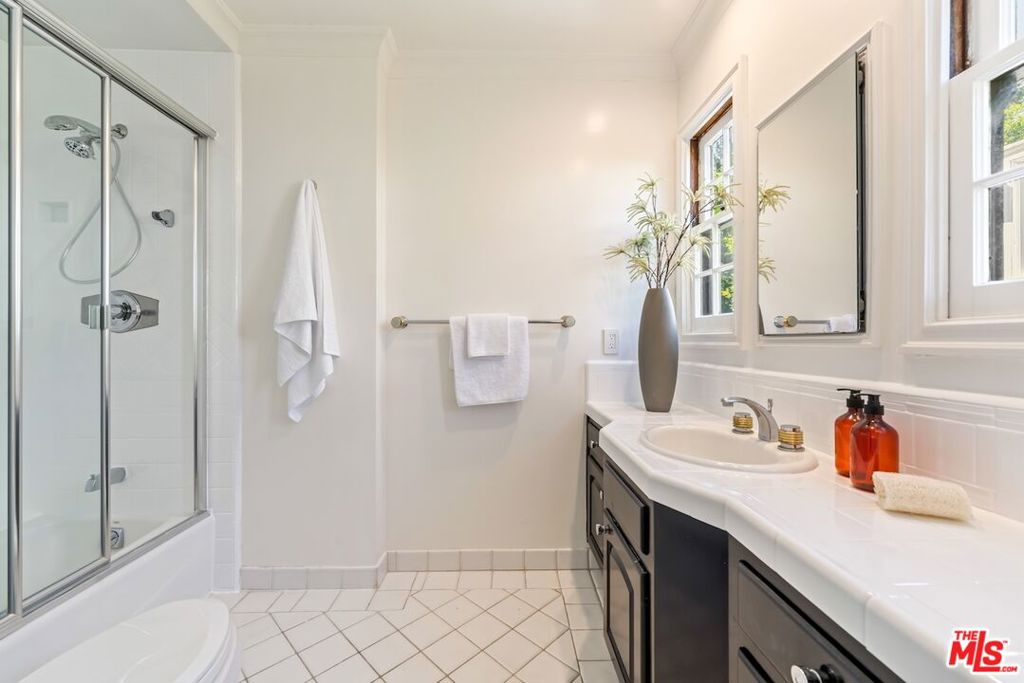 MLS #26859919 image #27