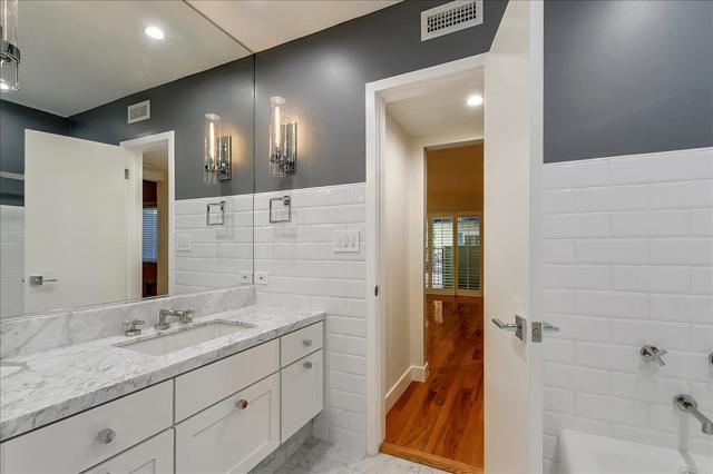 1203 N Sweetzer Avenue, West Hollywood CA: https://media.crmls.org/mediaz/f5c8c8f6-19ea-4b9f-84c3-bf26a513905f.jpg