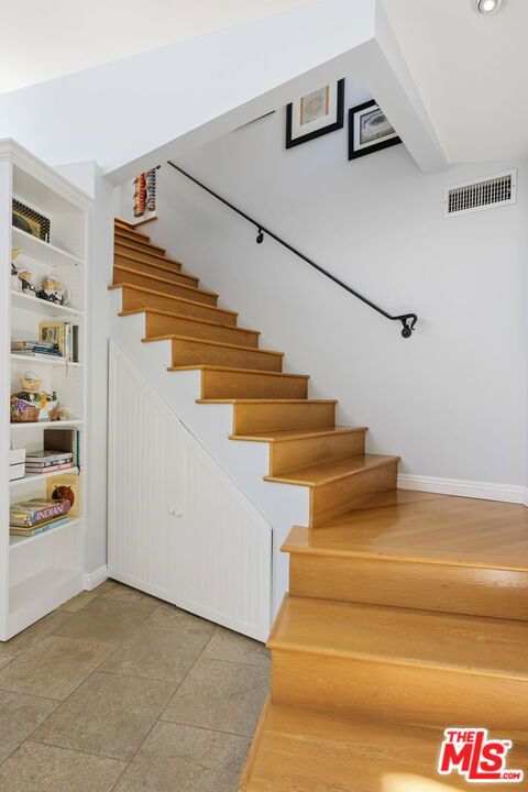 Drew Fenton | 11215 W Sunset Boulevard Los Angeles CA | MLS: 7520415 Drew Fenton | 11215 W Sunset Boulevard Los Angeles CA | MLS: 7520415