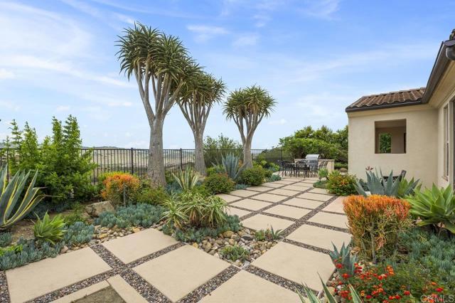 8548 Kristen View Court, San Diego CA: https://media.crmls.org/mediaz/f5caacd9-3b4f-4c02-ba14-6546b6e29eb9.jpg