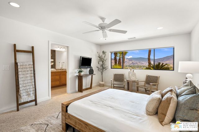 13 Cahuilla Hills Drive, Palm Springs CA: https://media.crmls.org/mediaz/f5cb003e-a97c-4ee9-bc12-ef28e4d55fa9.jpg