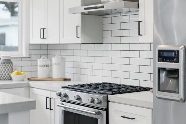 439 Yellowstone Drive, South San Francisco CA: https://media.crmls.org/mediaz/f5cbea95-81bc-4f7e-80e5-b8147ad14030.jpg