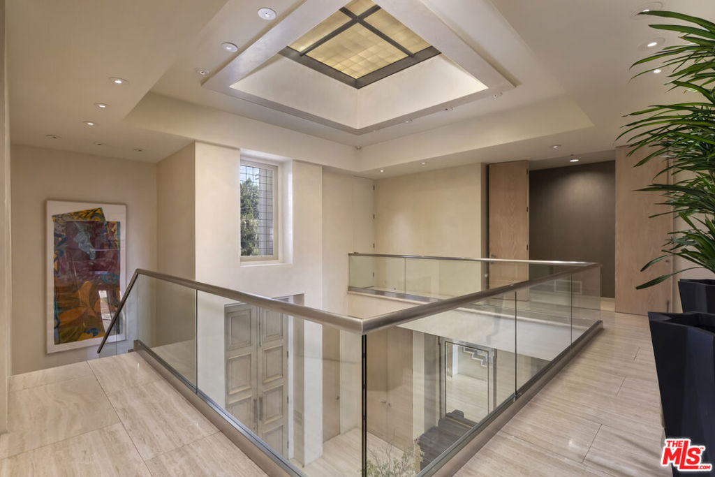 MLS #25565053 img 33