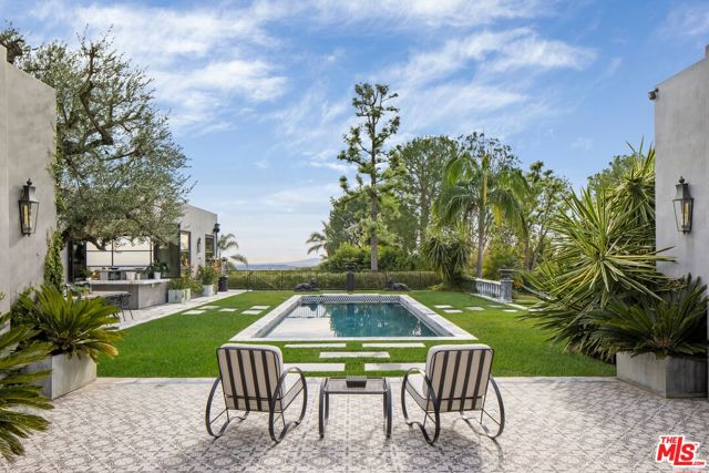 1457 Blue Jay Way, Los Angeles CA: https://media.crmls.org/mediaz/f5ce8891-fdf3-40e4-89cd-a5d7fccdc280.jpg