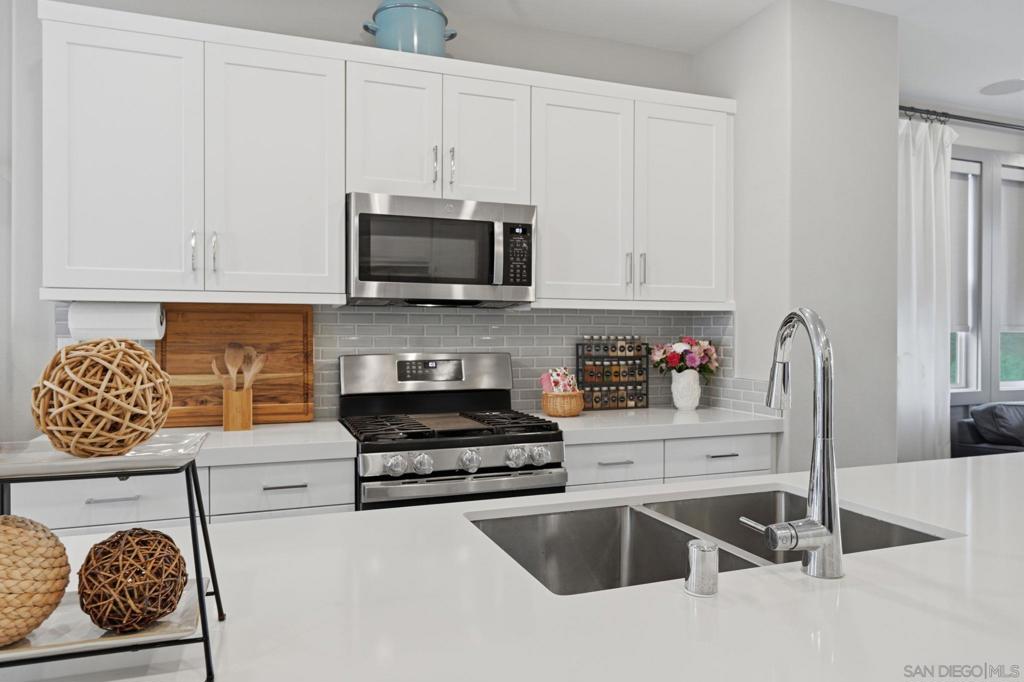 1232 Sunrise View - photo 20