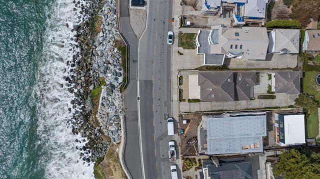 940 W Cliff Drive, Santa Cruz CA: https://media.crmls.org/mediaz/f5cf2e35-bf55-4f92-a3d9-5c1f502617c8.jpg