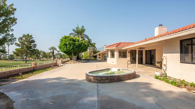 8796 Clubhouse Boulevard, Desert Hot Springs CA: https://media.crmls.org/mediaz/f5cf71bd-e436-4ea6-8bdb-33b364559266.jpg