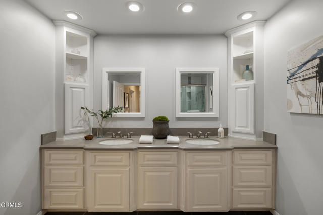 Detail Gallery Image 26 of 43 For 3033 Hopeton Rd, La Crescenta,  CA 91214 - 3 Beds | 2 Baths