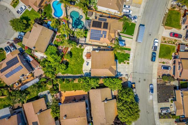 1660 Mimosa Street, Hollister CA: https://media.crmls.org/mediaz/f5d0d7f7-3efb-45c8-8965-c0dc10f008a9.jpg