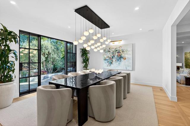 729 Chiltern Road, Hillsborough CA: https://media.crmls.org/mediaz/f5d144b6-0856-48e0-b1c6-a60a71d4386b.jpg