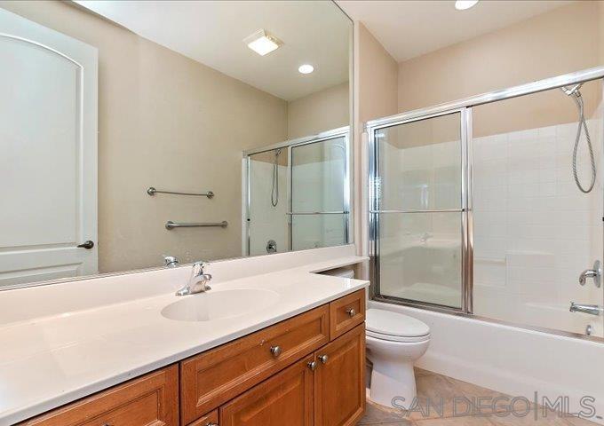 MLS #250035120SD image #22