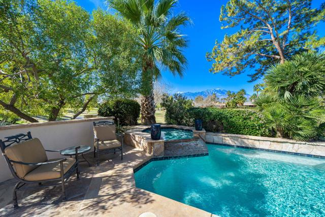 1 Birkdale Circle, Rancho Mirage CA: https://media.crmls.org/mediaz/f5d34a97-2f8b-4901-bb85-50ae6974499d.jpg