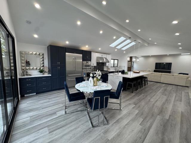 3211 Pentland Court, San Jose CA: https://media.crmls.org/mediaz/f5d435cf-9f2d-4fae-9aa0-a1bd0cc7bc02.jpg