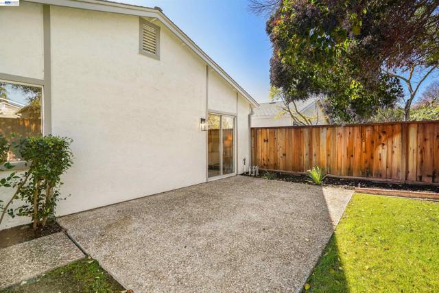 Image 12 of 53 For 4138 Bishop Pine Way