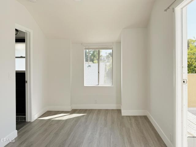Detail Gallery Image 11 of 13 For 1827 Santa Ynez St #F,  Los Angeles,  CA 90026 - 1 Beds | 1 Baths