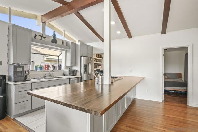 6702 Estrella Ave, San Diego CA: https://media.crmls.org/mediaz/f5d75500-adf8-4bd1-8945-6f1a98195c7e.jpg