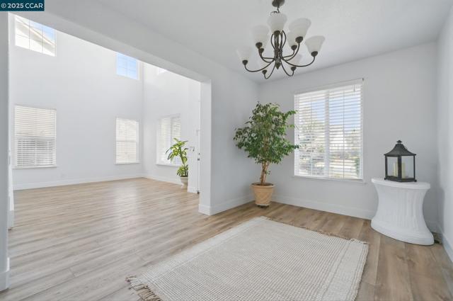 1782 Anastasia Dr, Brentwood CA: https://media.crmls.org/mediaz/f5d888c2-c421-44ce-9a12-5be97986b7f7.jpg