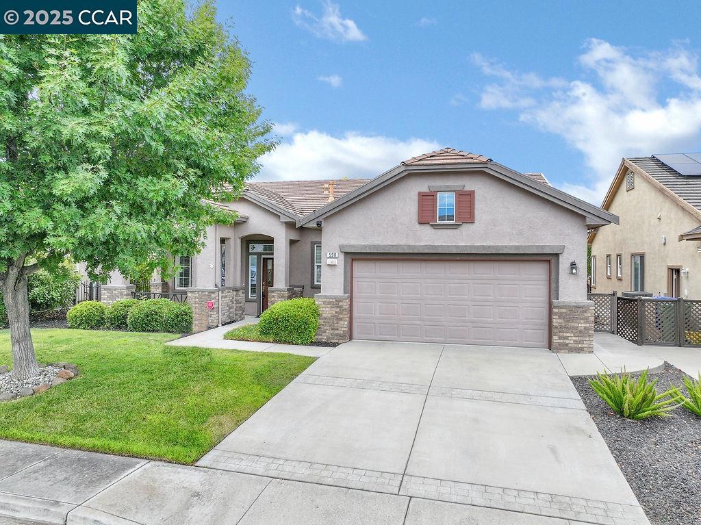 598 Valmore Pl