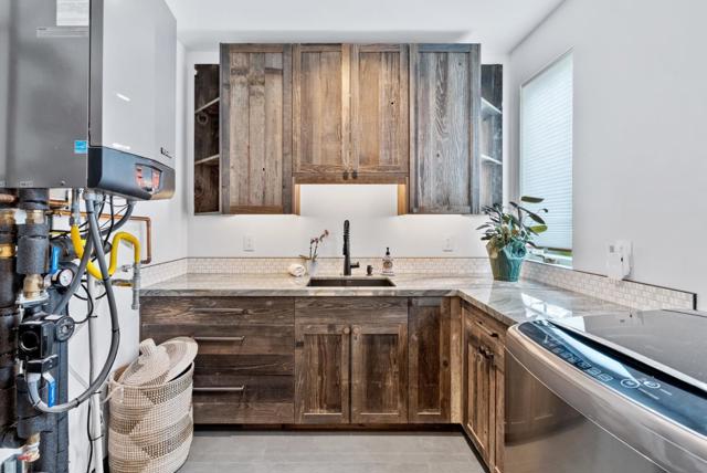 275 Davenport Landing Road, Davenport CA: https://media.crmls.org/mediaz/f5d90e18-61ff-42de-9ce3-54bc43e8eb37.jpg