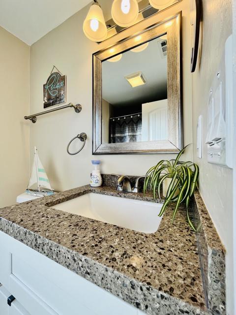 449 Worthington Street, Spring Valley CA: https://media.crmls.org/mediaz/f5d914e4-8fd2-4b7f-9e18-9e89e89a0c49.jpg