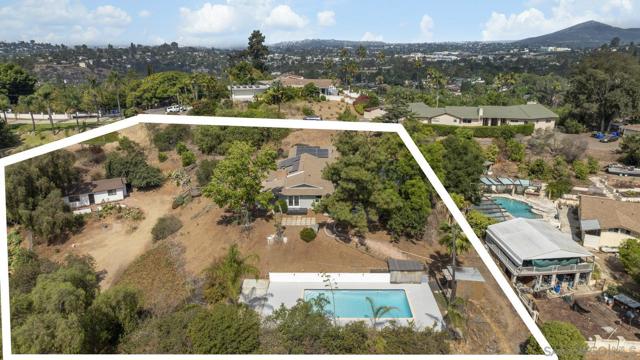 9484 86 La Cuesta Dr, La Mesa CA: https://media.crmls.org/mediaz/f5da538e-4a94-43ed-bf41-da2fac1a7279.jpg