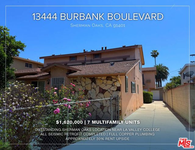 13444 Burbank Boulevard, Sherman Oaks CA: https://media.crmls.org/mediaz/f5da7aa6-14c3-4189-a403-b5bb7662e7b4.jpg