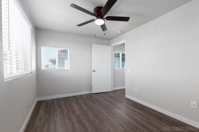 2856 Franklin Ave, San Diego CA: https://media.crmls.org/mediaz/f5dbd289-dce7-45d4-80b9-26991c46ca89.jpg