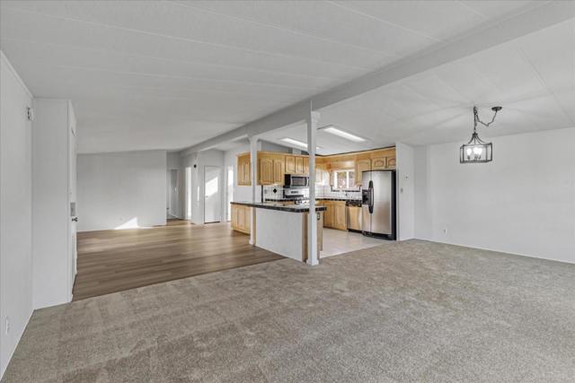 22 Canada Cove Avenue, Half Moon Bay CA: https://media.crmls.org/mediaz/f5dda6b5-af26-4b93-b60a-8a55332789a3.jpg