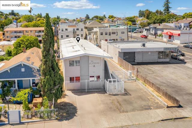 601 Alabama St, Vallejo CA: https://media.crmls.org/mediaz/f5dde5fb-003f-4d69-9eda-f0d209352350.jpg